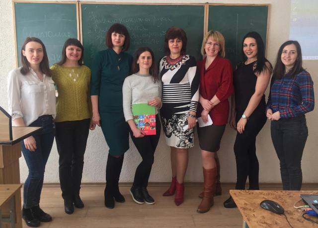 Ірина Вадзюк з викладачами та студентами кафедри соціальної педагогіки та соціальної роботи